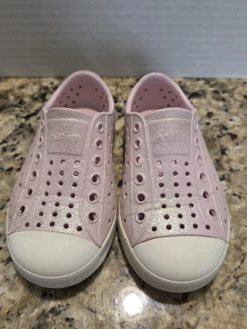 Native Jefferson Slip-On Shoes Sneakers Light Pink Glitter Kids Girls Size C7